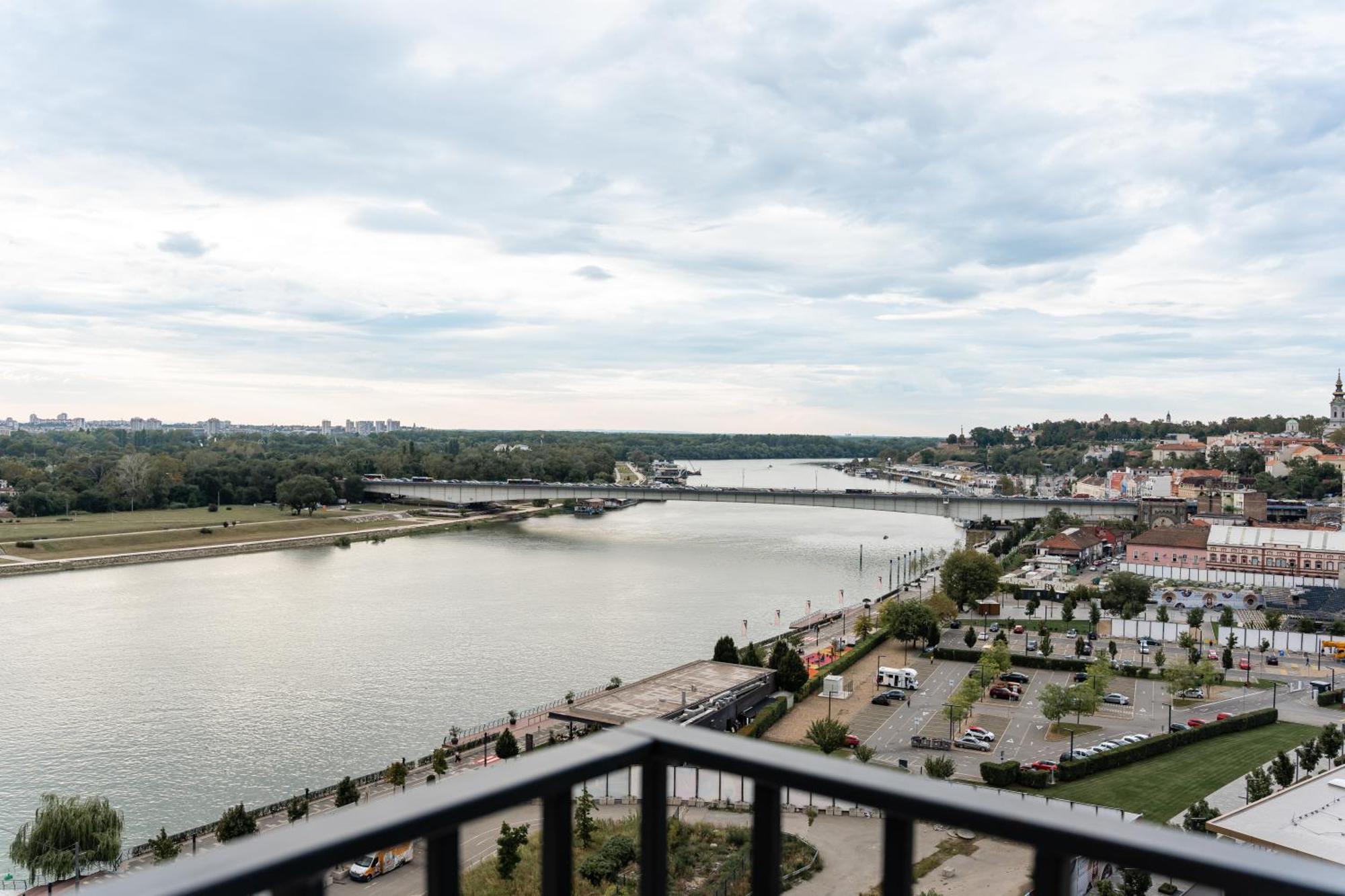 Apartament Sinfonia Lux Belgrad Zewnętrze zdjęcie