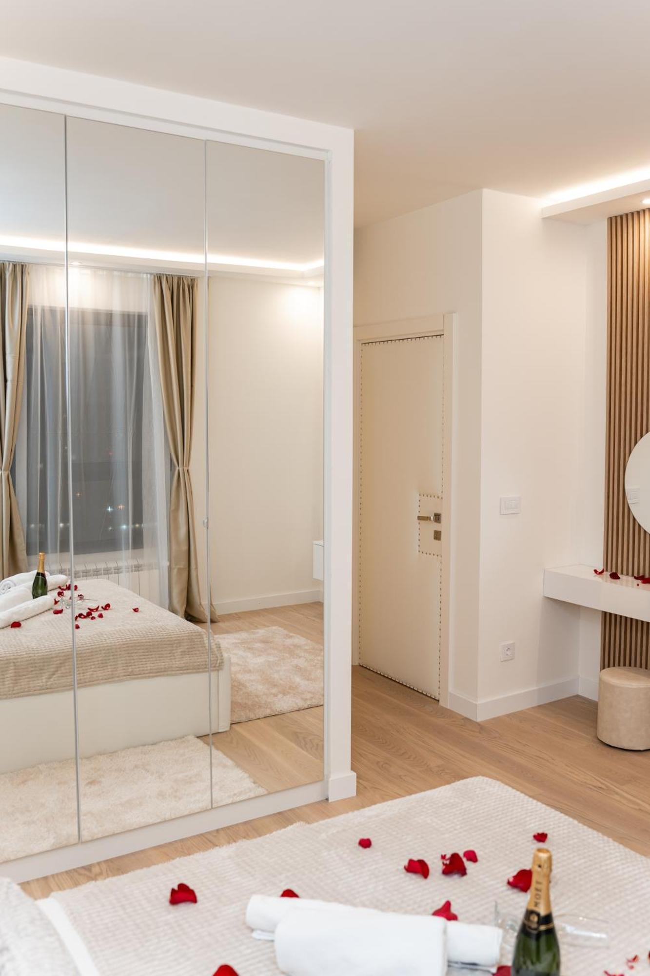 Apartament Sinfonia Lux Belgrad Zewnętrze zdjęcie